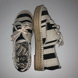 Stripped Platform Espadrilles🖤